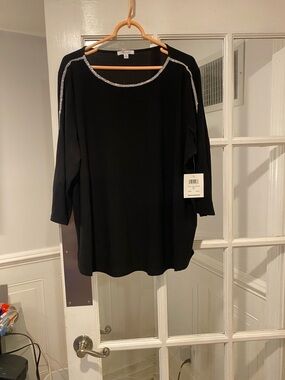 89thtMadison size 2X top good condition